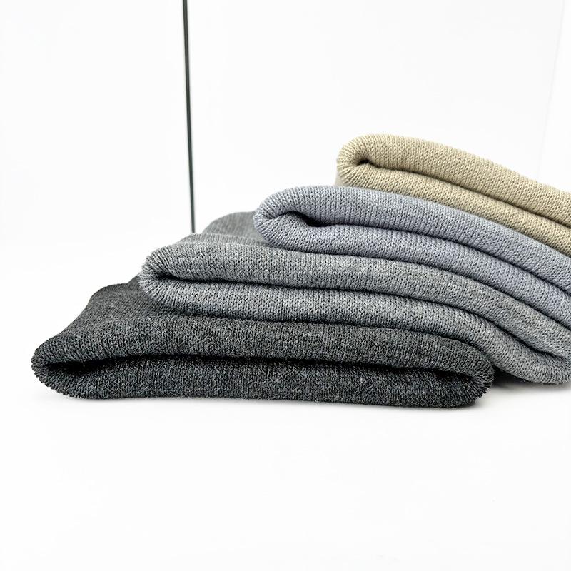 Bonnet Tricoté Élégant Multicolore Double Épaisseur avec Visière Coupe-Vent - Personnalisable pour Hommes & Femmes