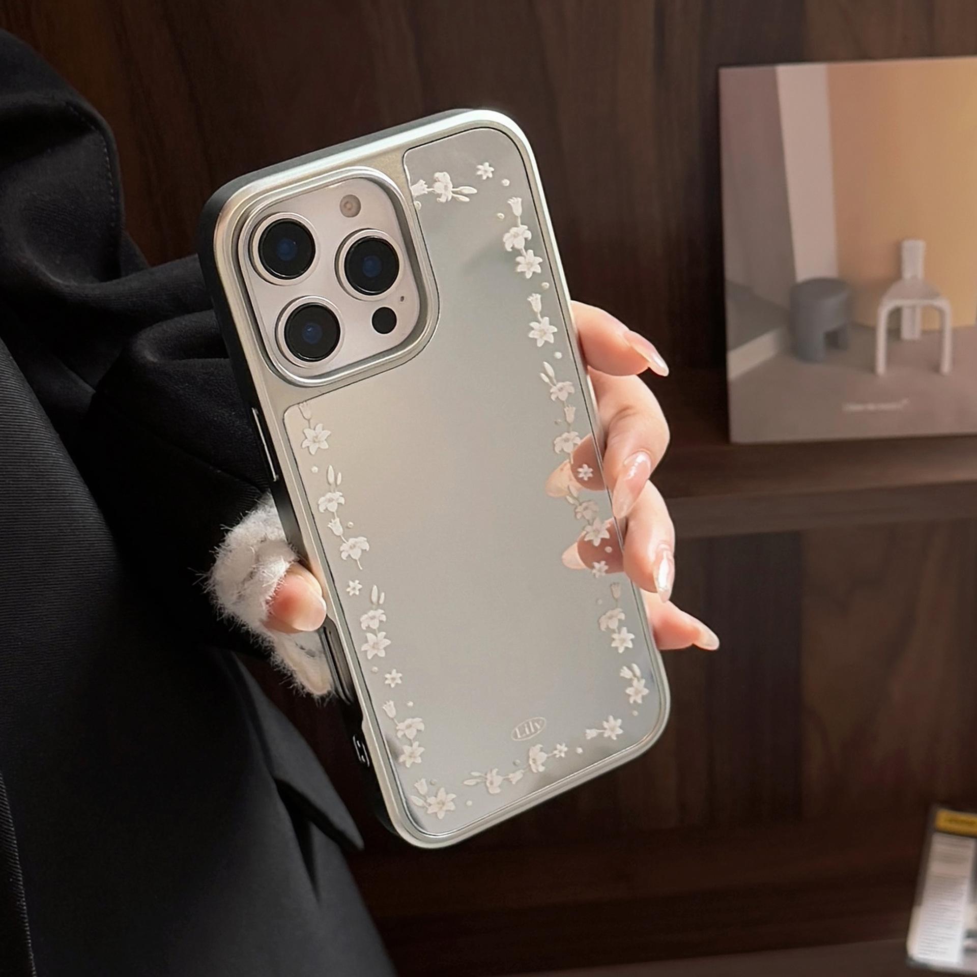 

Silver mirror phone case suitable for iPhone 13, iPhone 15, iPhone 16 Pro Max iPhone 16 Pro Max