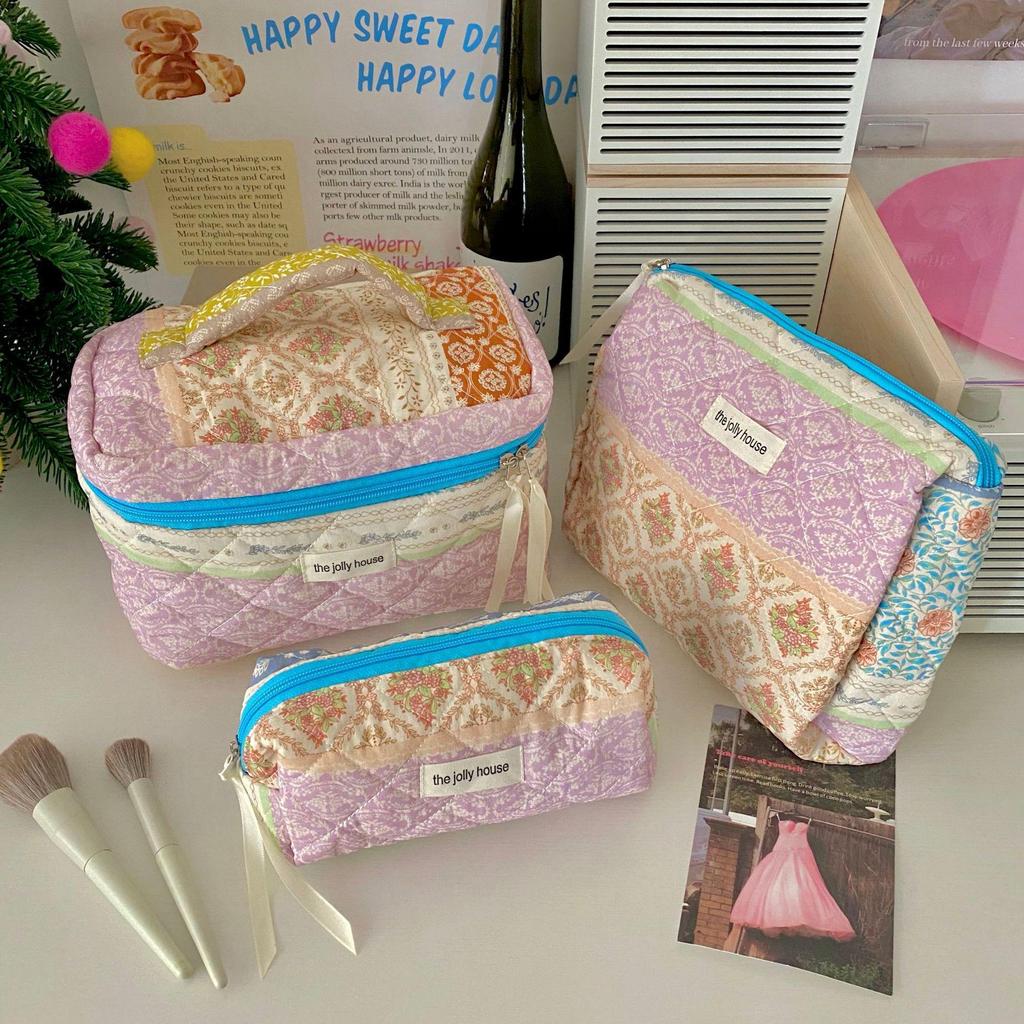 Women's Large Capacity Girlish Polka Dot Makeup & Wash Bag