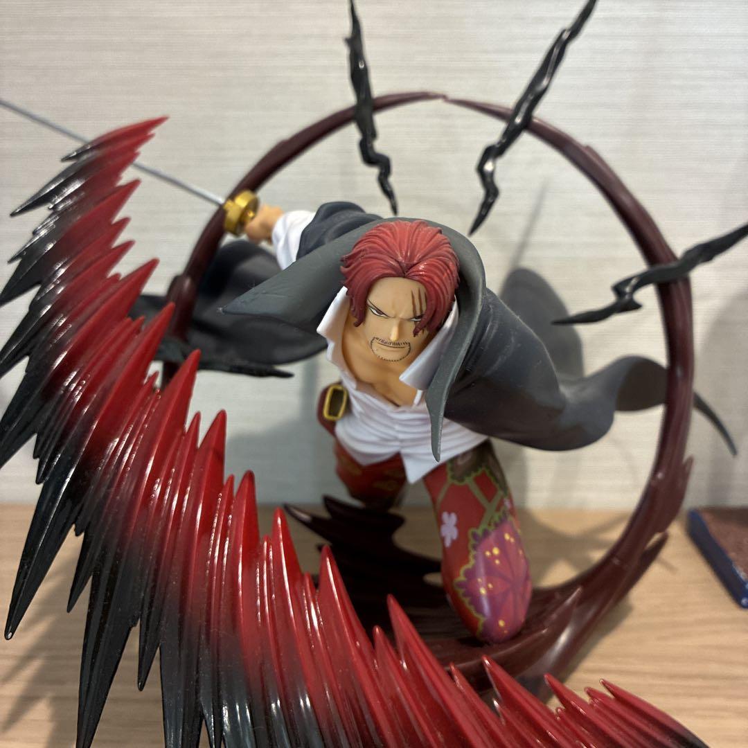 

[USED] One Piece Shanks Figure (No Box)