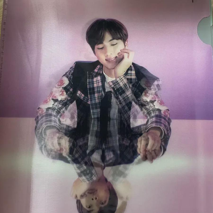 

BTS Wingfacon Джин L-холдер