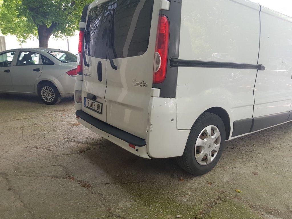 Накладка на задний бампер EuroCap (ABS) для Renault Trafic 2001-2015 гг