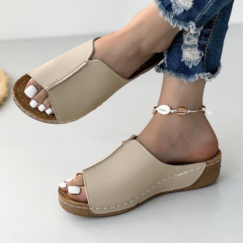 Women's shoes spring and summer new sandals women's comfortable slope heel thick sole simple casual outer slippers