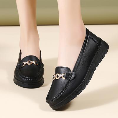 Women's Soft Loafers Simple Lady Moccasins Driving Shoes Casual Slip On Thick Sole Low Leather Shoes Plus Size