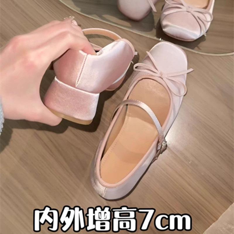 Fashion Hot Selling Square Heel Loafers Mid Heel Butterfly-knot Ladies Shoes 2025 Hot Sale Solid Square Toe Buckle Strap Women's Shoes