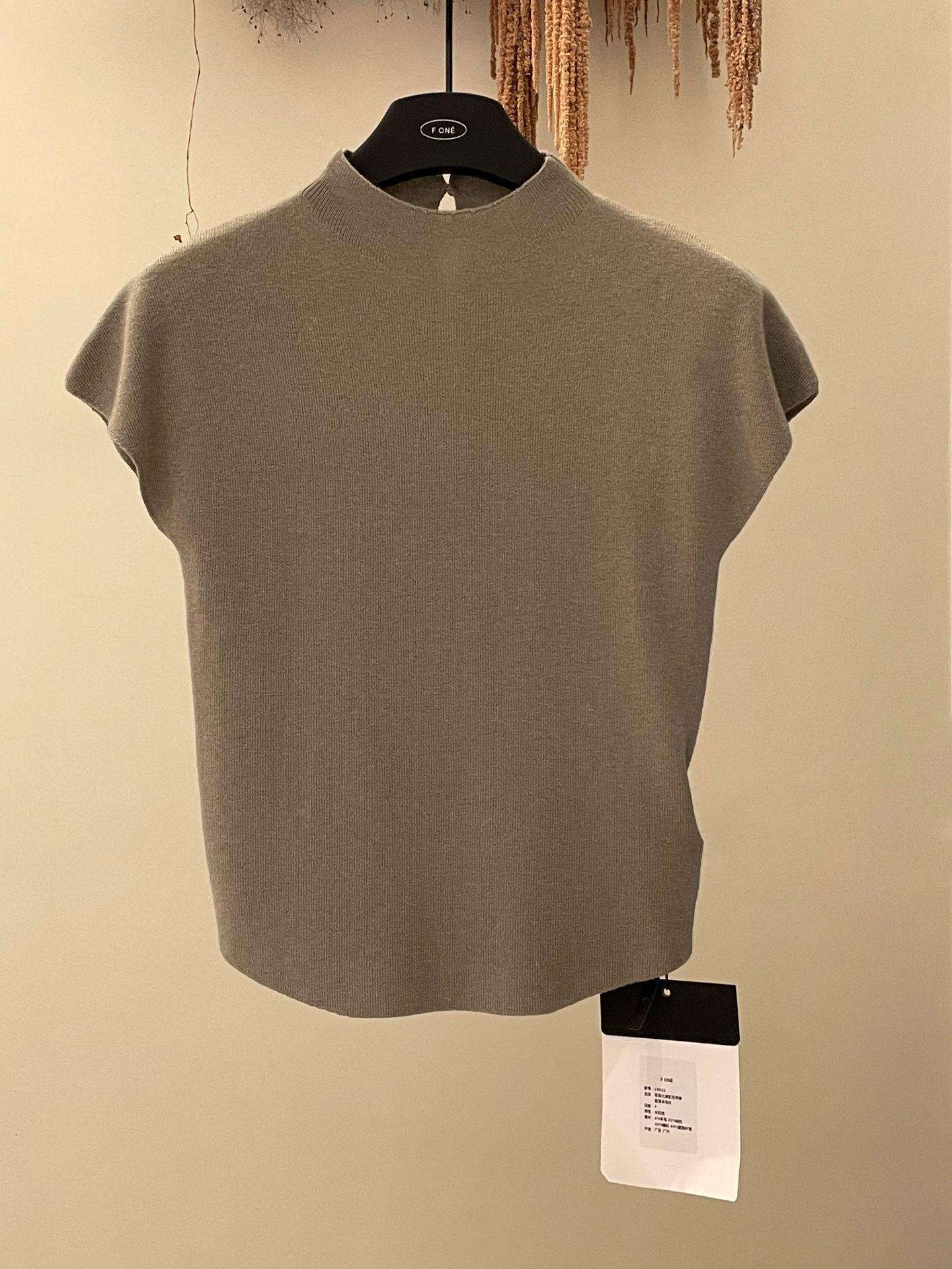 

Универсальный женский полосатый вязаный свитер: Короткий рукав и полуводолазка One Size (Recommended 80-120 cm)