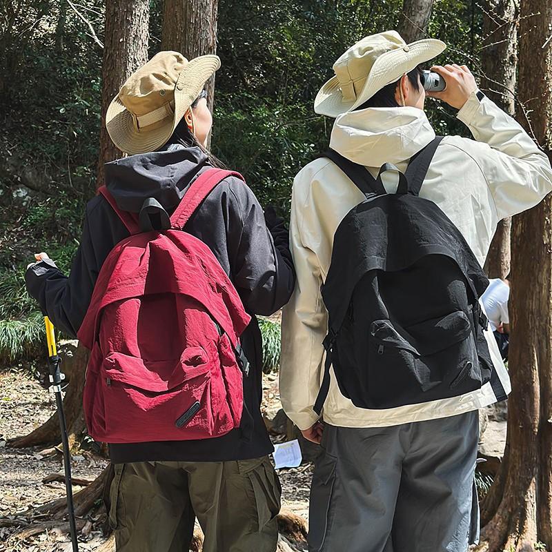 Schoolbag backpack for men and women outdoor leisure travel large capacity backpack anti-splashing texture hiking versatile mountaineering bag