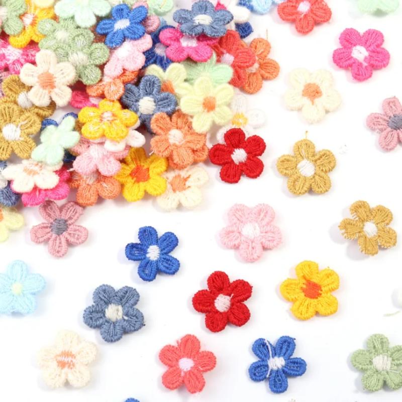 30PCS Multicolor Mini Flower Appliques Embroidered Flower Appliques DIY Clothes Sewing Supplies Headwear Decor Patches