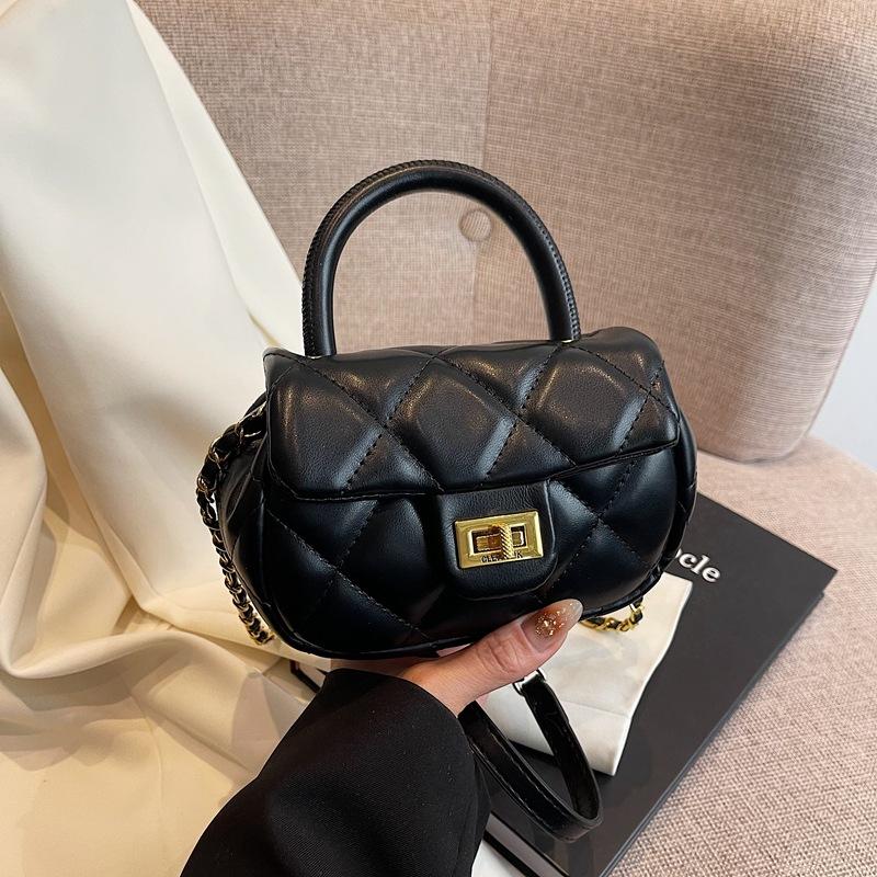 

2025 summer new women s bag simple trend messenger bag small fragrant style versatile small bag women s mini shoulder bag 17*6*12 чёрный