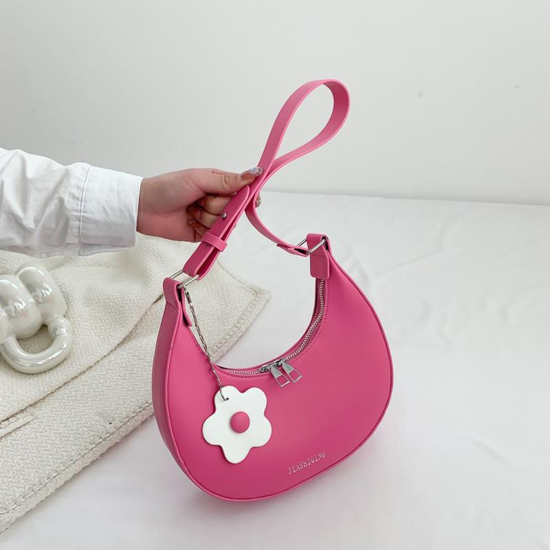 Stylish Chic Casual Pu Crescent Bag For Women With Unique Design In Trendy Colors