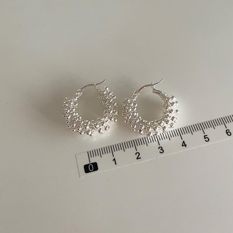Korean Retro Metal Ball Ear Cuff Earrings for Women - Unique, Versatile, and Stylish Design
