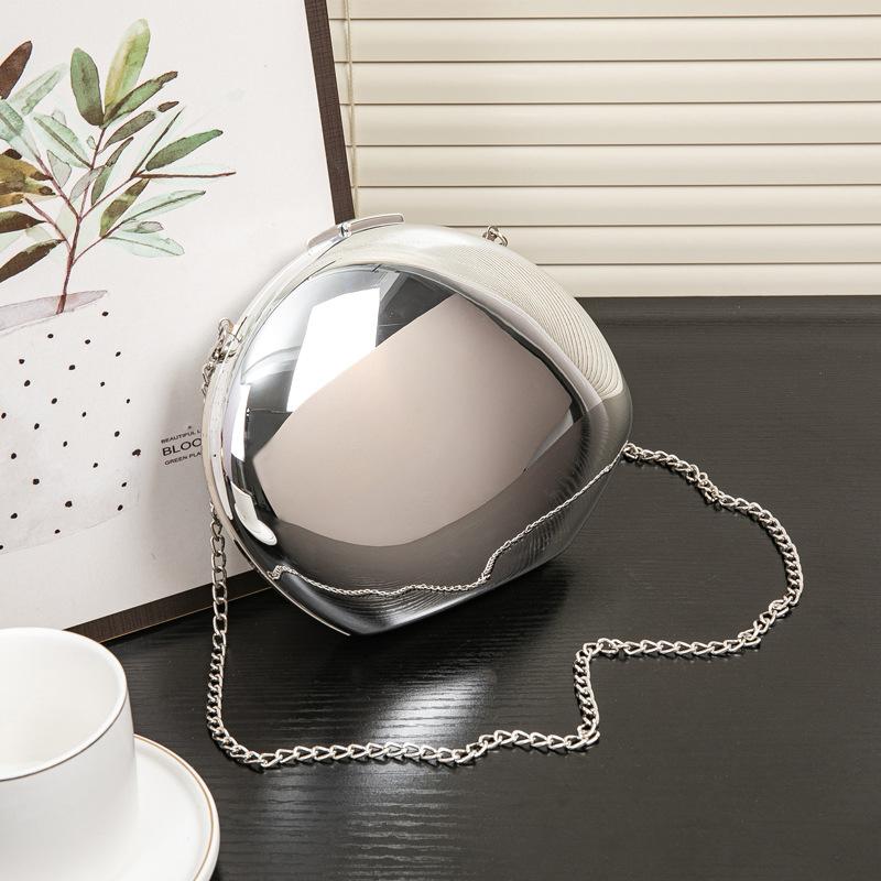 The New Acrylic Shiny Metallic Goose Egg Box Shiny Shell Banquet Shiny Elegant Design Clutch