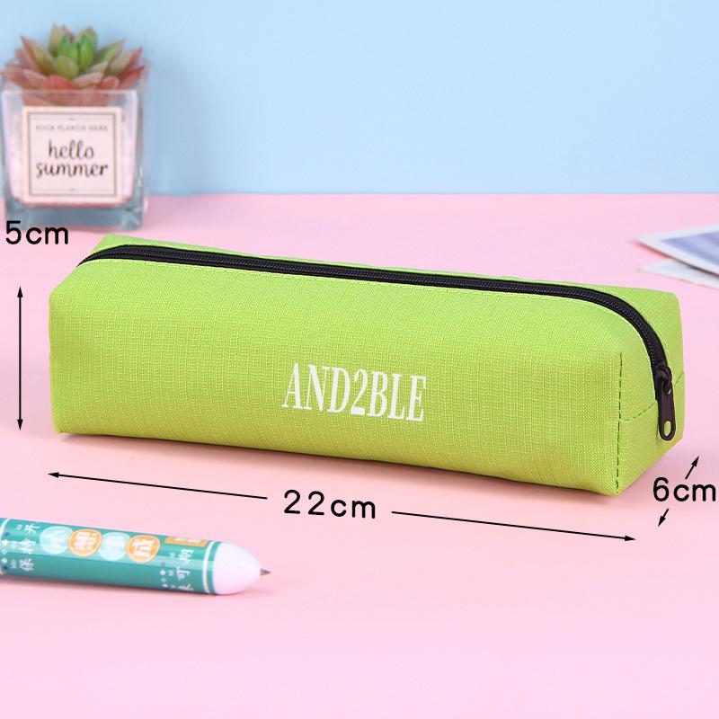 Green Canvas Cartoon Pencil Case, 22cm Stationery Bag with Simple Zipper