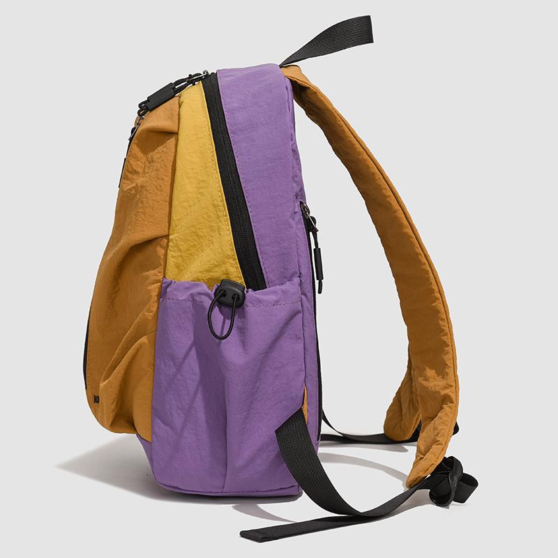 Small Ultralight Hiking Backpack with Multiple Pockets for Men Women Plaid Waterproof Casual Daypack for Adults Daytrip Hiking