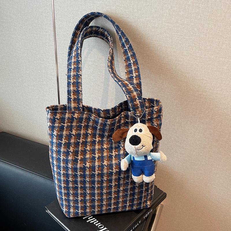 Retro Ins Casual Plaid Shoulder Bag New Bag Women's Simple Fashion Fashion Autumn and Winter Bucket Bag