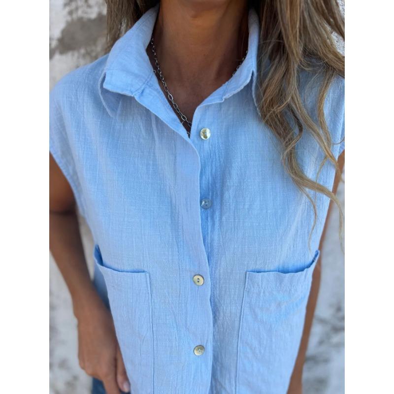 Women Navy Collared Sleeveless Button Down Cropped Shirt Dual Chest Pocket Casual Textured Blouse