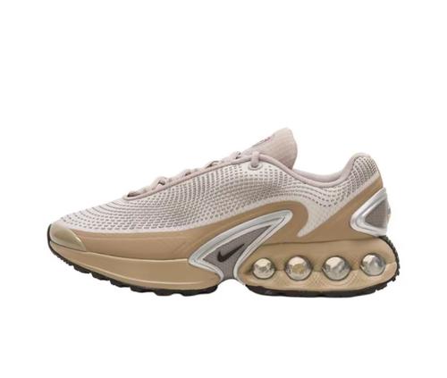 

Nike Air Max Dn Men s Running shoes DV3337-019 EU 44.5 коричневый