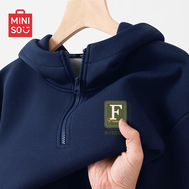 

MINISO Men s Heavyweight Half-Zip Hooded Sweatshirt M