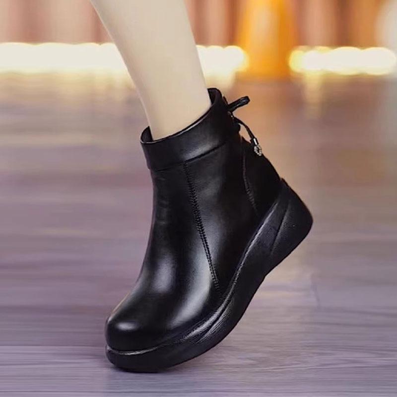 Soft leather autumn and winter new thickened thermal cotton boots women's rear lace-up velvet shoes comfortable round head versatile women's shoes