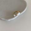 French Retro Pearl & Stone Drip Oil Metal Ring: Chic, Versatile, Elegant Women's Finger Accessory