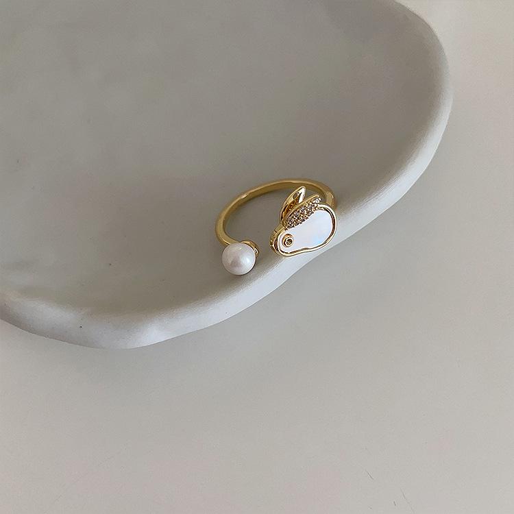 French Retro Pearl & Stone Drip Oil Metal Ring: Chic, Versatile, Elegant Women's Finger Accessory
