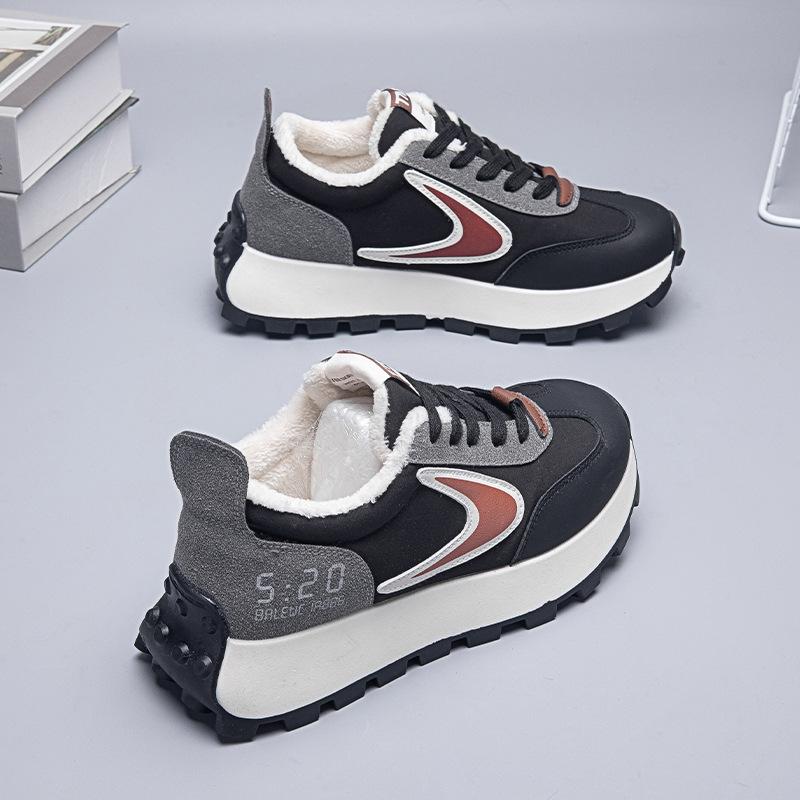 

Winter velvet thick-soled heightening Forrest Gump shoes 2025 Korean version of student versatile ins running sports casual shoes M6807 35
