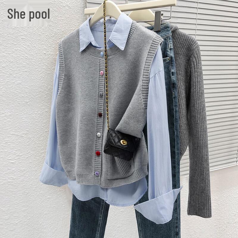 

Женский вязаный жилет She Chi на пуговицах с круглым вырезом M