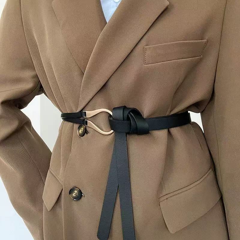 A Fashionable and Versatile Dress with a Waist Belt and Knot Decoration. Black Shirt Belt