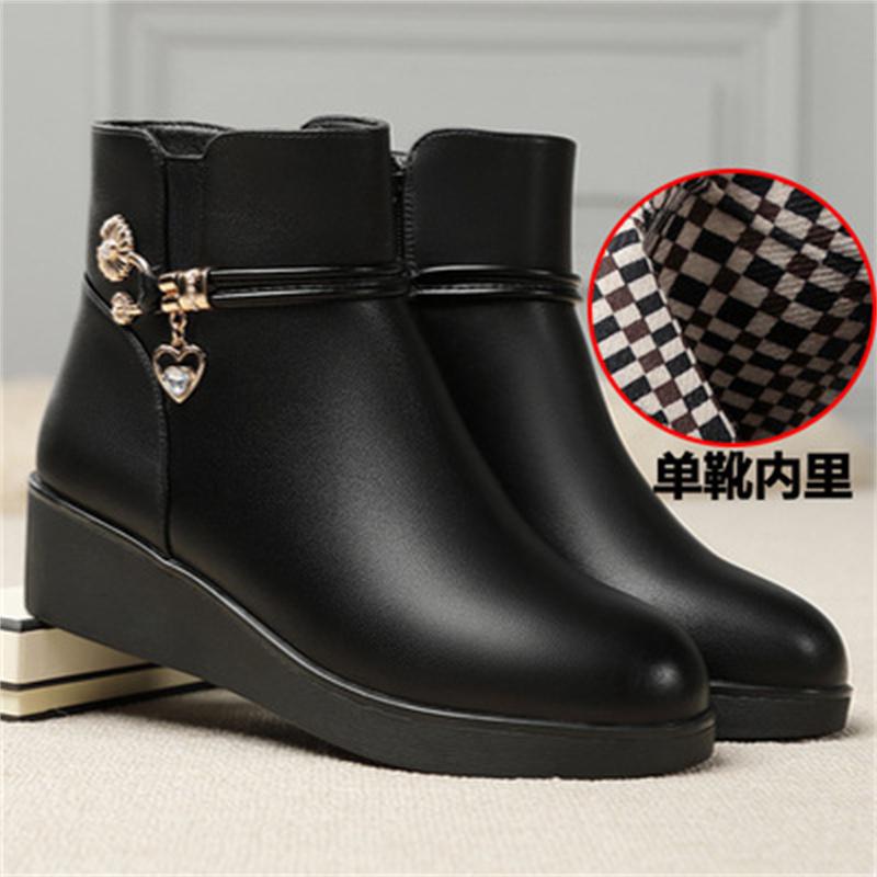 Winter Women Bare Boots Fashion Warm Short Boots Chunky Heels Comfortable Waterproof Fleece Soft Sole Snow Boots