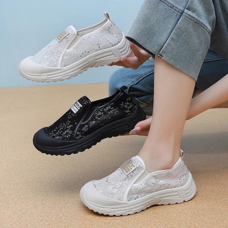 Shoes women's summer new versatile casual shoes soft sole not tired feet comfortable large size shoes