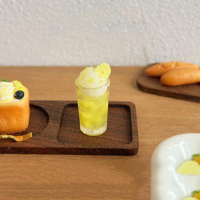 Model Cupă Băutură Smoothie Ananas Mini pentru Casă de Păpuși, Ornament Decorațiune Băuturi Micro Scenă Casă de Păpuși, Jucării Copii Joc de Rol