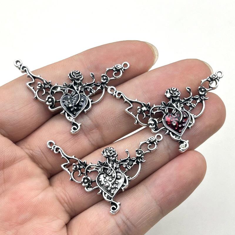 Retro Rose Vine Heart Clavicle Pendant - Zinc Alloy Jewelry Accessory