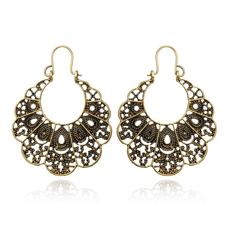 

Напівкруглі різьблені жіночі сережки Богемські краплі