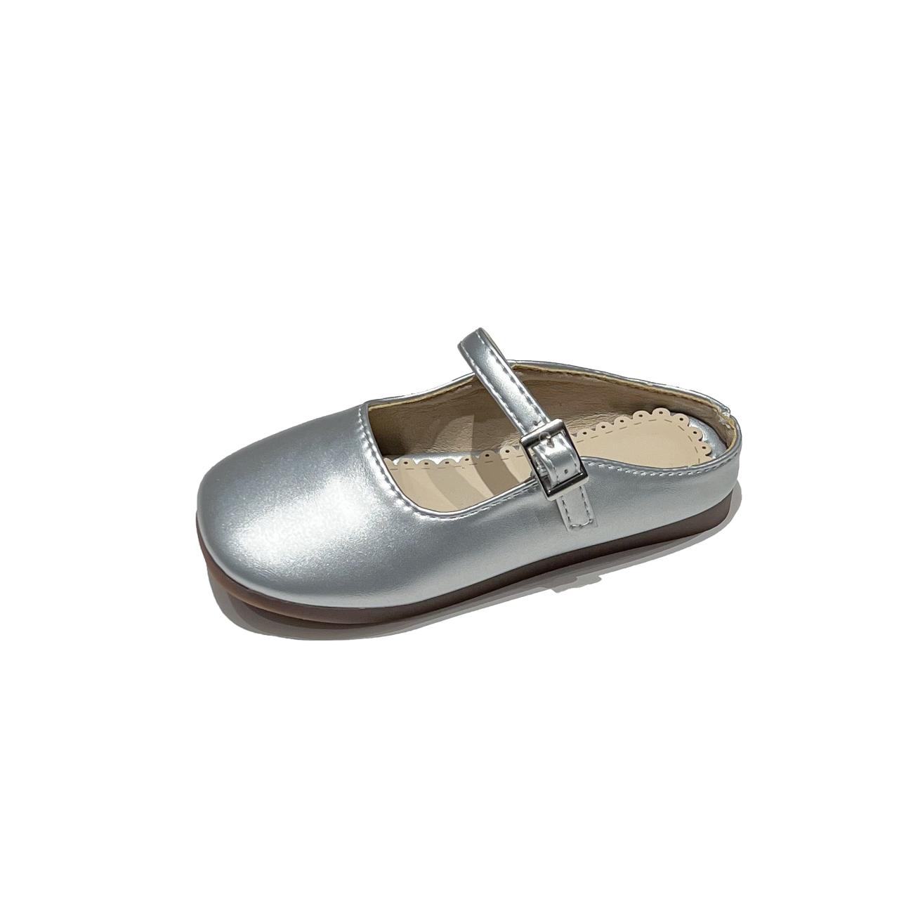 

Girls Slippers Outdoors Soild Color Kids Princess Shoes Korean Style Ins Trend 2025 Summer New Girls Princess Shoes Slip-on Chic 26 серебряный