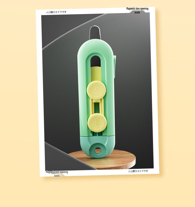 Compact Magnetic Safety Craft Knife