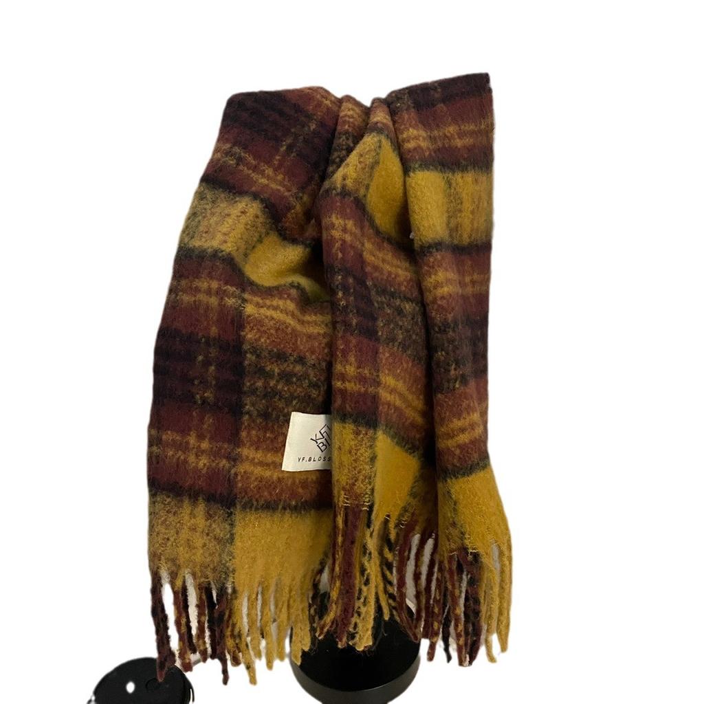 Autumn and Winter New Products Retro Atmosphere Brown Plaid Scarf Men and Women Ramen Mohair Enlarged Thickened Shawl Scarf