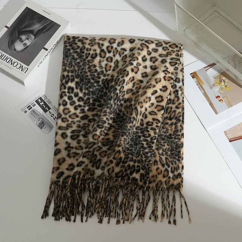 Hot-selling scarf women's winter new imitation cashmere leopard print fringed scarf thickened warm neck scarf shawl
