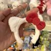 1 szt. Urocza pluszowa opaska na głowę Hello Kitty z kokardą, zawieszka do torby, zawieszka do plecaka szkolnego, urocza lalka, brelok