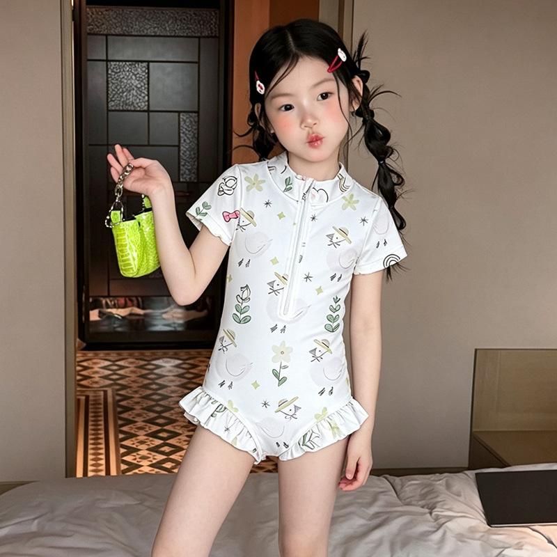 Girls' Swimwear Fresh and Fashionable Printed One-Piece Swimsuit for Little Girls—Perfect for Beach Vacations