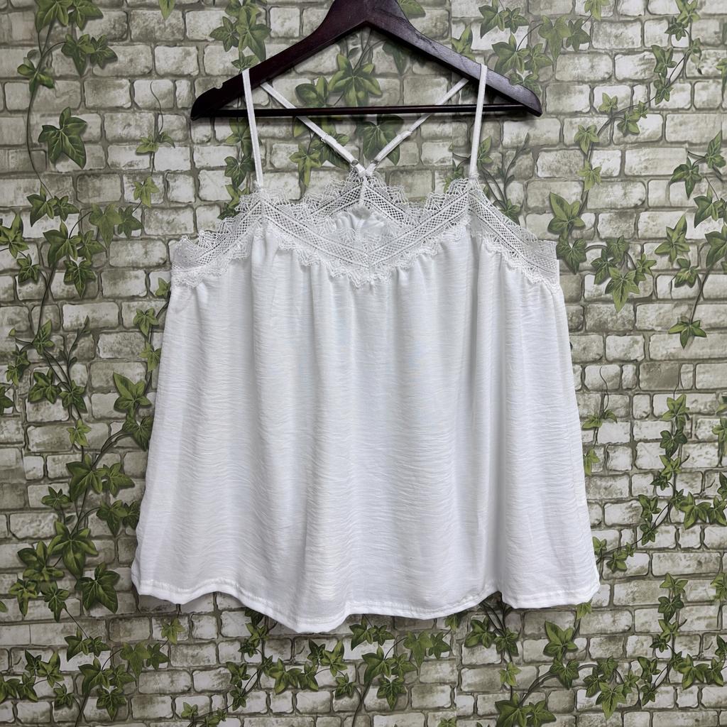 Women V Neck Lace Trim Spaghetti Strap Tank Top Lightweight Loose Fit Summer Casual Blouse Soft Fabric Sleeveless Shirt