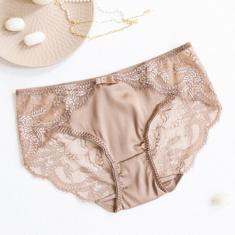 1 Pc Low Waist Sexy Lace Triangle Briefs Silky Smooth and High Elasticity Silk Home Underwear Briefs