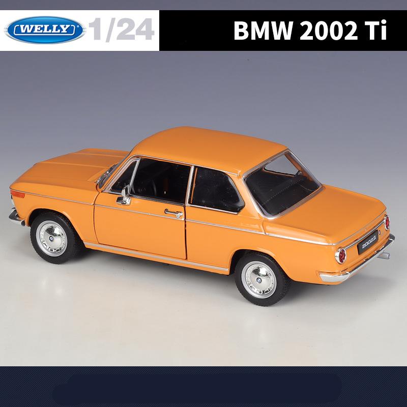 Welly 1/24 BMW 2002 Ti Legierung Sportwagen Modell Diecast Metall Klassisches Retro Auto Fahrzeuge Modell Simulation Sammlung Kinderspielzeug Geschenk