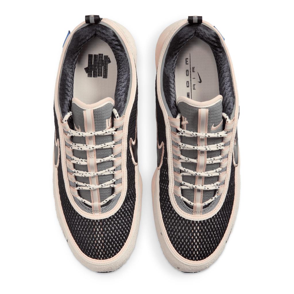 Undefeated x Nike Air Zoom Spiridon SP Phantom Baskets pour Homme Noir Crème Clair HV4847-001