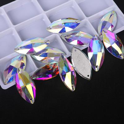 Naaien en breien – Strass-steentjes