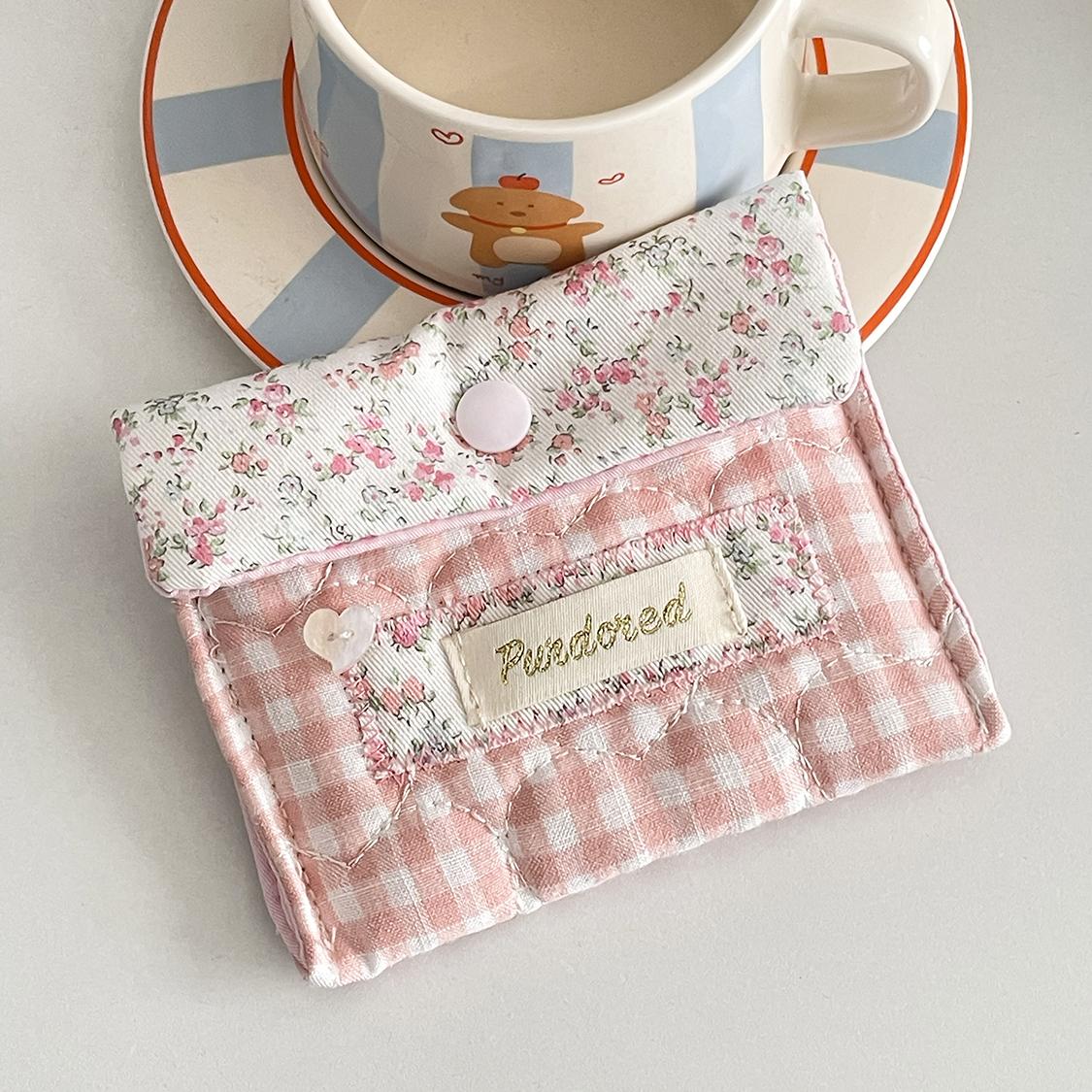 

Fashion Women Cartoon Makeup Bag Pink Buckle Coins Lipsticks Cosmetic Storage Pouch Portable Mini Make Up For Gift 2025 NEW розовый