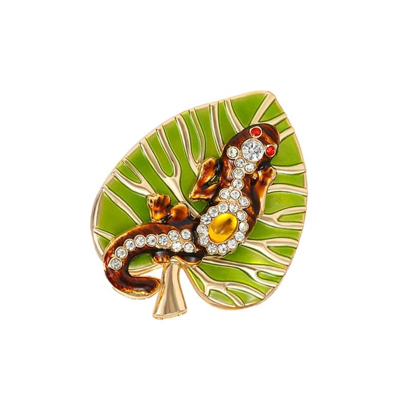 Crystal Lizard Brooch Women's Fashion Versatile High-end Diamond-encrusted Animal Gecko Brooch Necklace Clothing