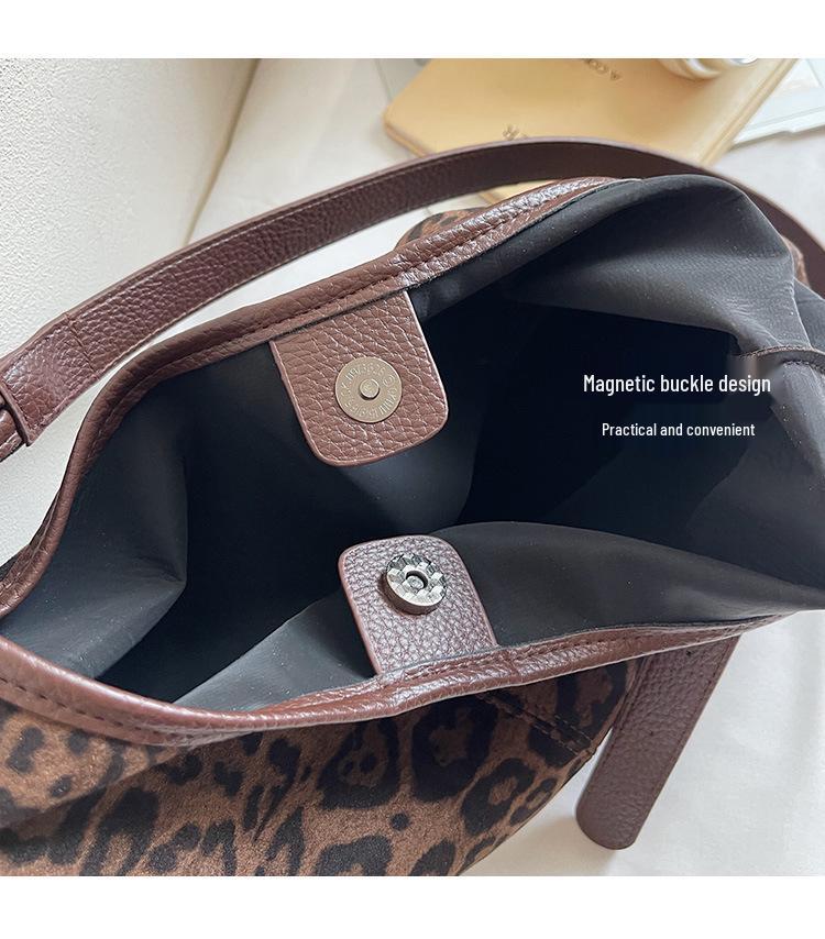 Damen Umhängetasche mit Leopardenmuster - Große Kapazität, vielseitig, strukturierte Schultertasche für Arbeit und Pendeln