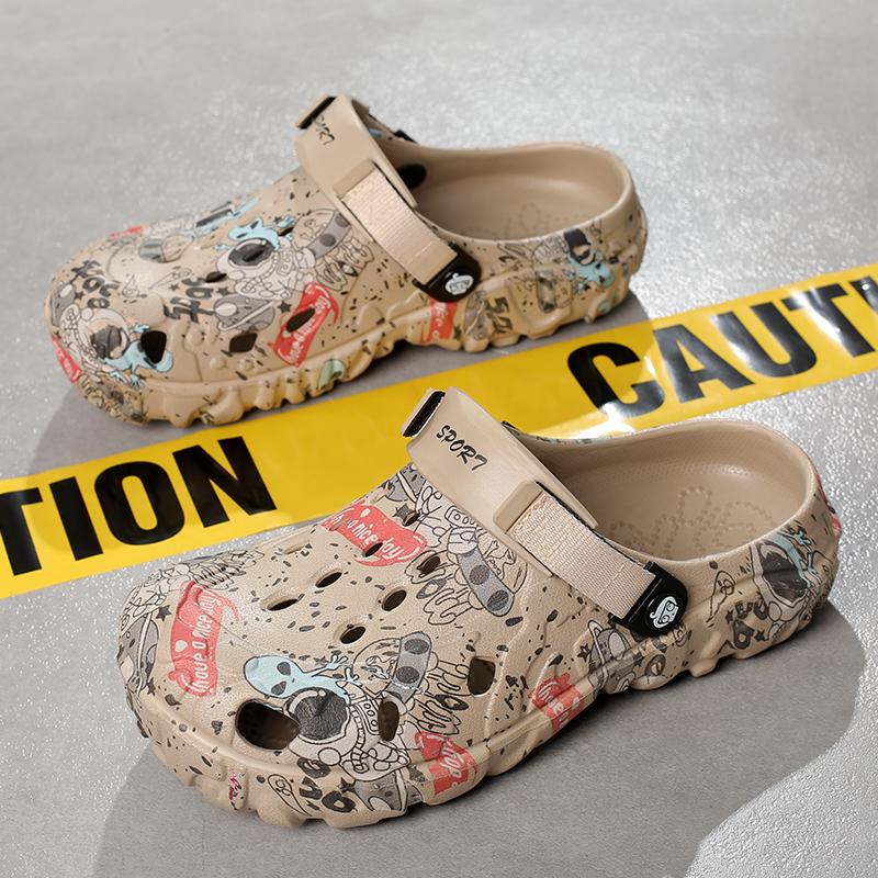 Fashion Summer Slippers Men Clogs Platform Male Beach Sandals Outdoor Casual Non-slip Footwear Men Sandals Leisure Shoes