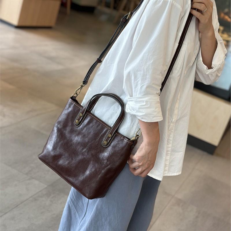 Johnature Leisure Large Capacity Handbag Retro Simple Genuine Leather Shoulder Bags Commuting Versatile Women's Bag