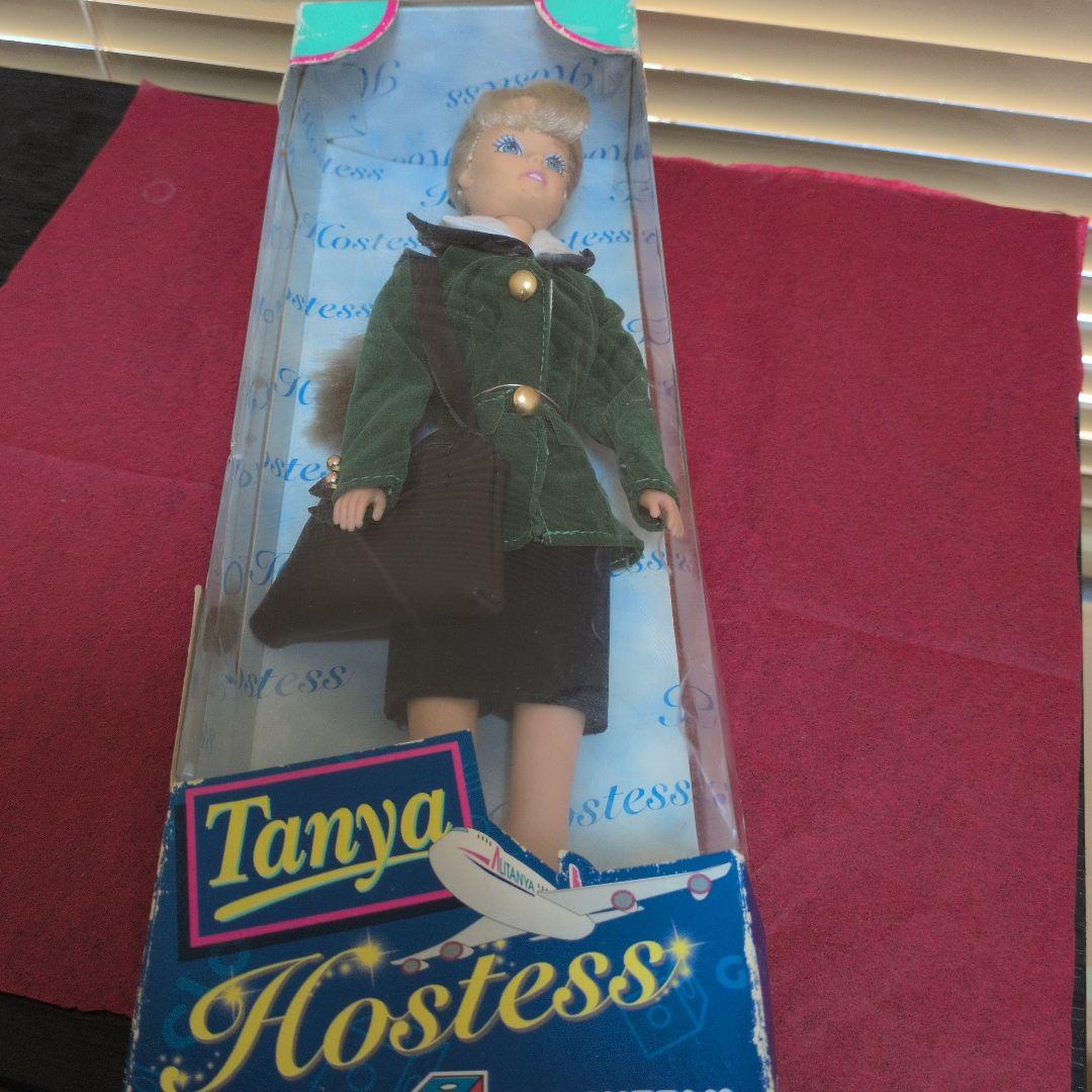 

[USED] Alitalia CA Tanya Stewardess Doll Barbie Jenny